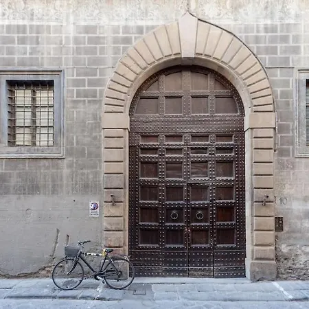 Paladima In Santa Croce * Florencia